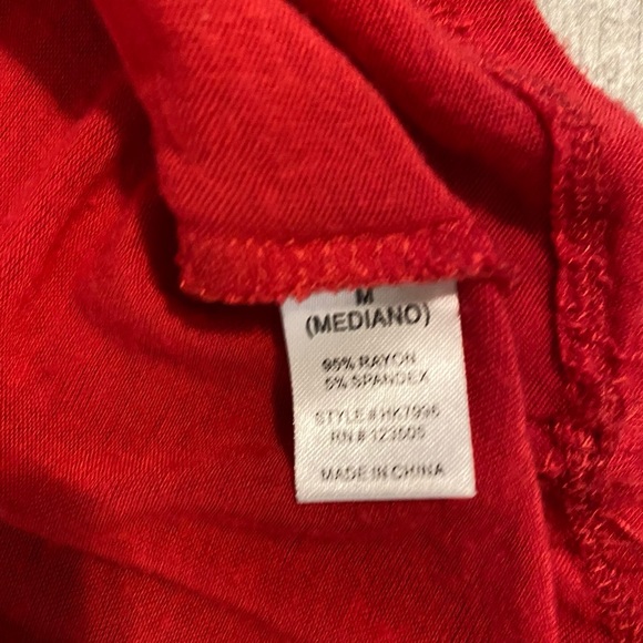 Red Tank - Picture 3 of 3